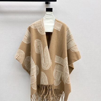 25fw Knitted cloak, shawl jacket