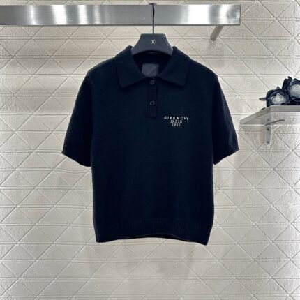 25fw Half open lapel knitted top