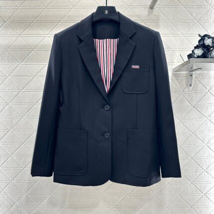 25fw Shoulder shaped suit jacket