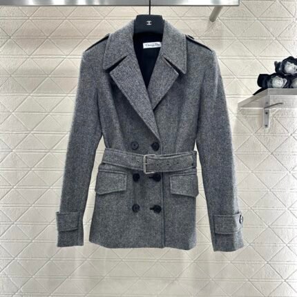 Lapel waistband woolen coat
