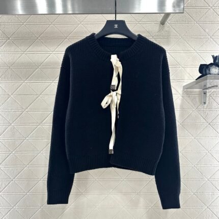 Round neck bow tie plain knit cardigan