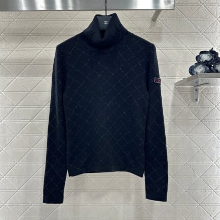 High neck knitted pullover sweater