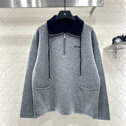 Half open collar top