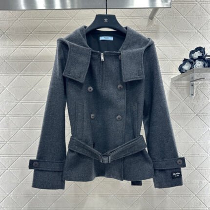 Cape-style Short Coat
