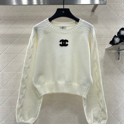 Raglan Pullover Sweater