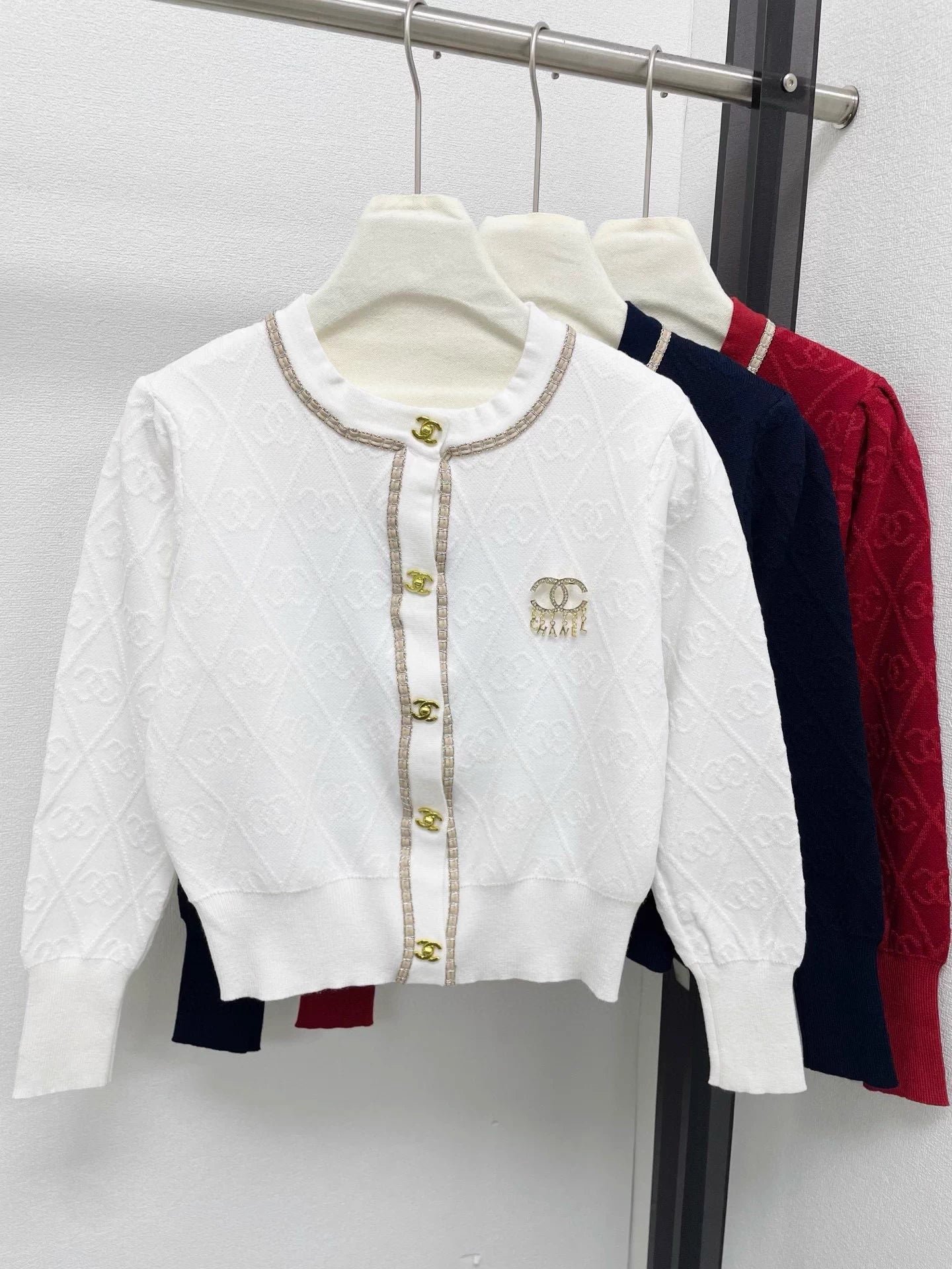 O1CN015ftj5x1hbccHmLnjW__4611686018427381384-53-fleamarket_heic_Q90_jpg