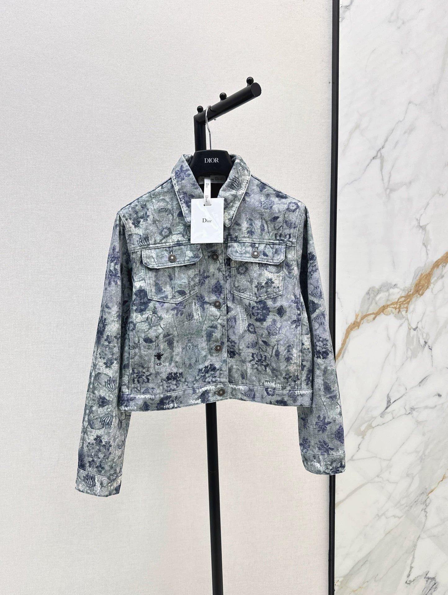 O1CN0164jddg1gPsoRMqJkM__4611686018427382359-0-fleamarket_jpg_Q90_jpg