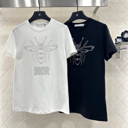 T-shirt with Orange Logo