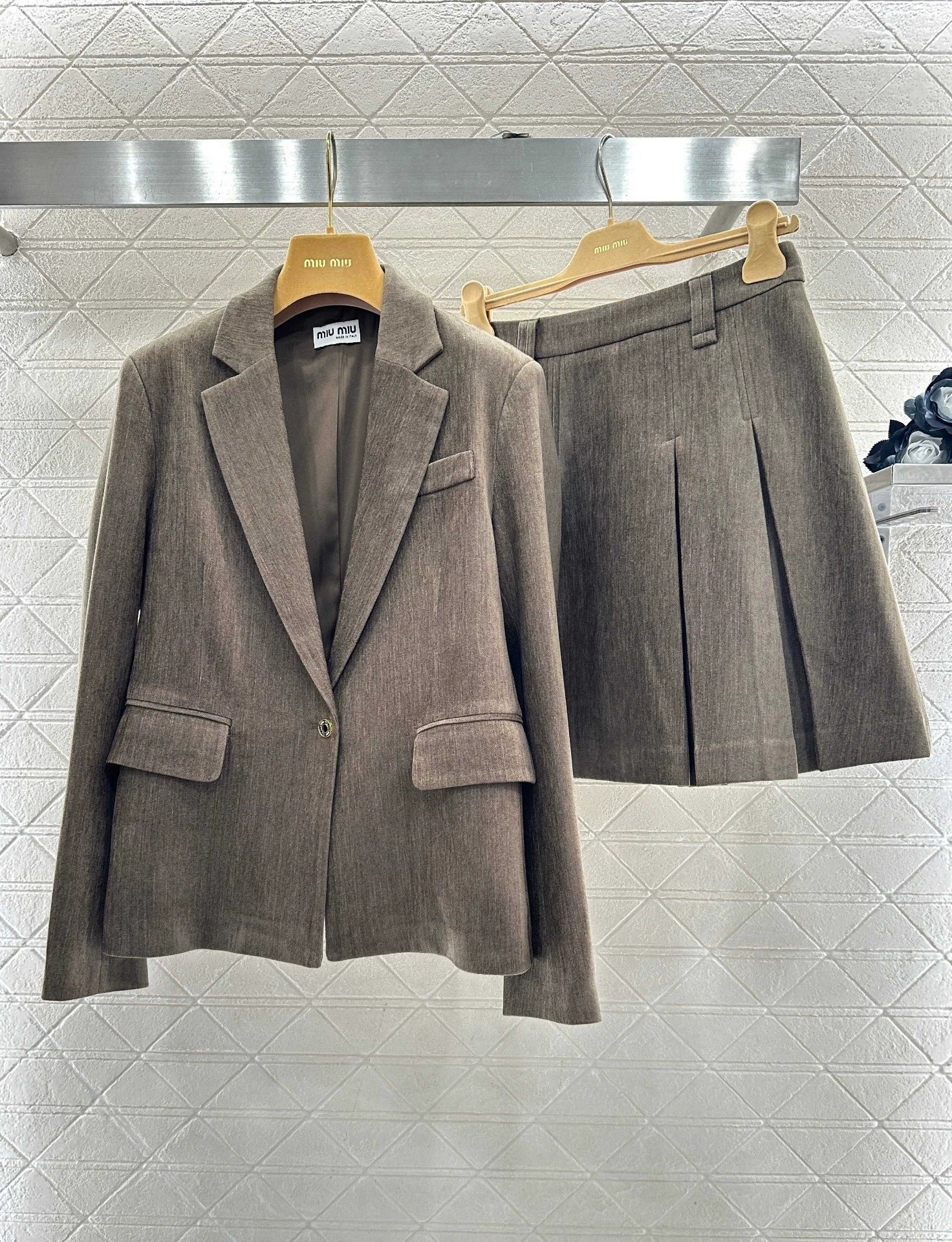 O1CN01B27AQB1ZVC8EbDn00__4611686018427385151-0-xy_item_jpg_Q90_jpg