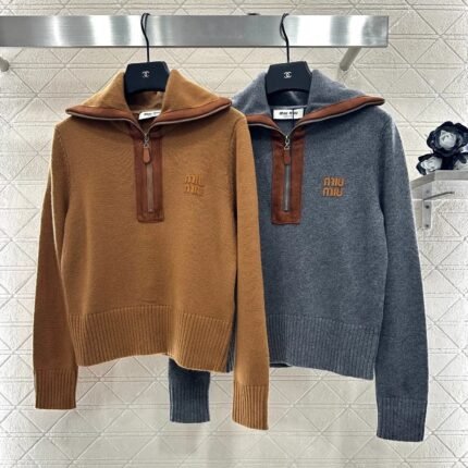 Knitted top with split leather collar