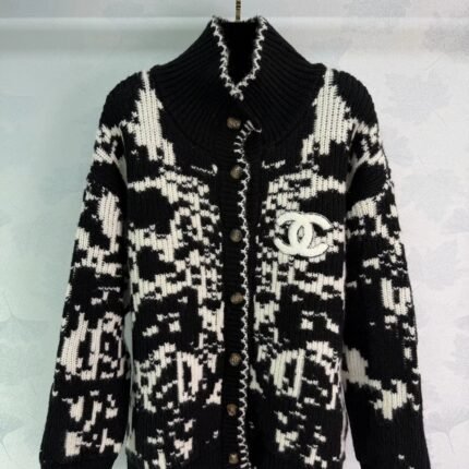 Black and white jacquard cardigan
