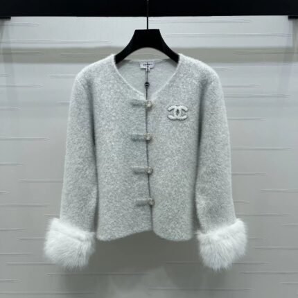 Detachable woolen sleeve round neck cardigan