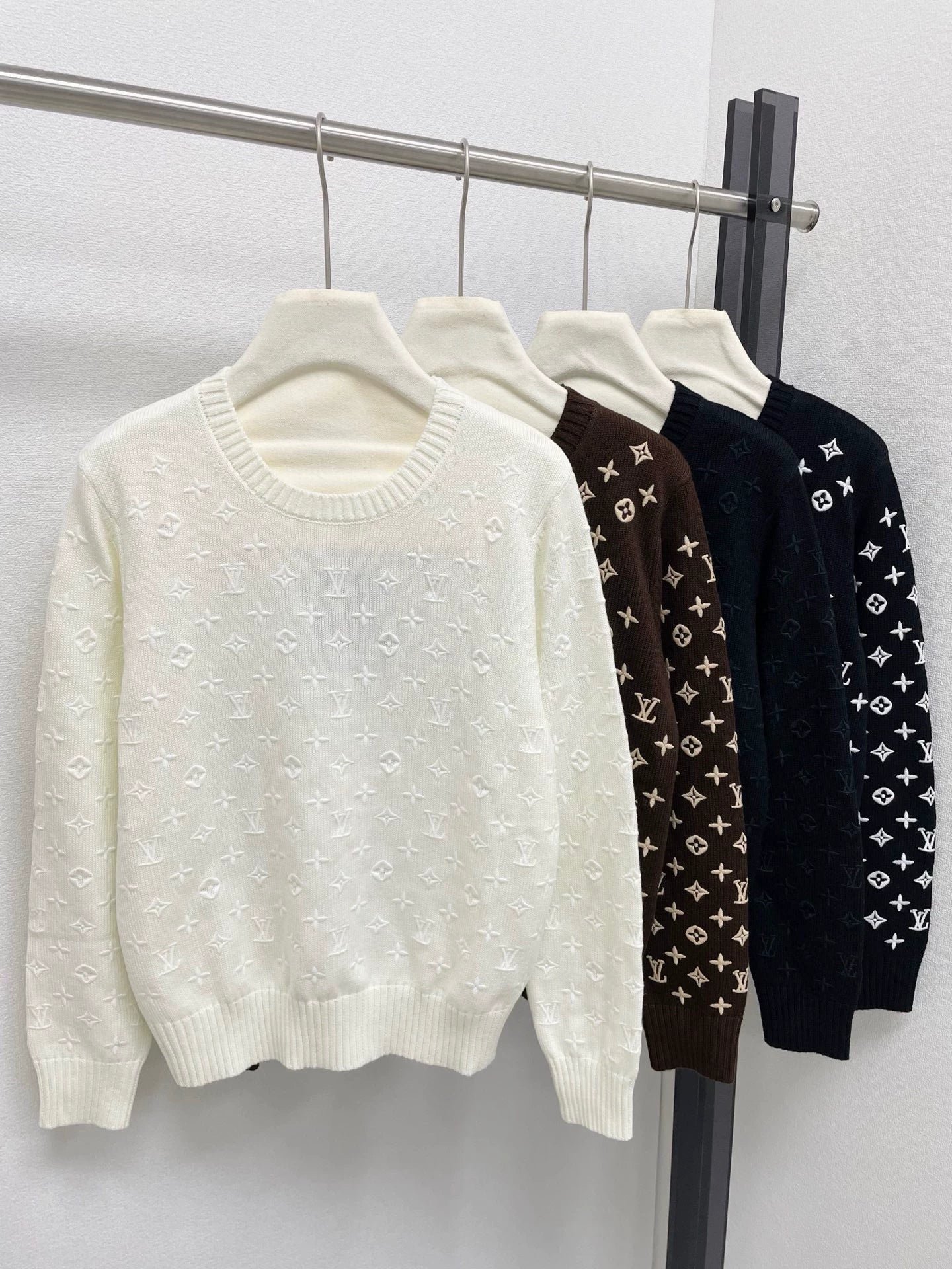 O1CN01jHGSVW1hbcaWOvoUx__4611686018427381384-0-fleamarket_jpg_Q90_jpg