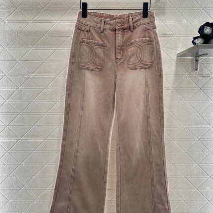 Pink ground white straight leg denim pants
